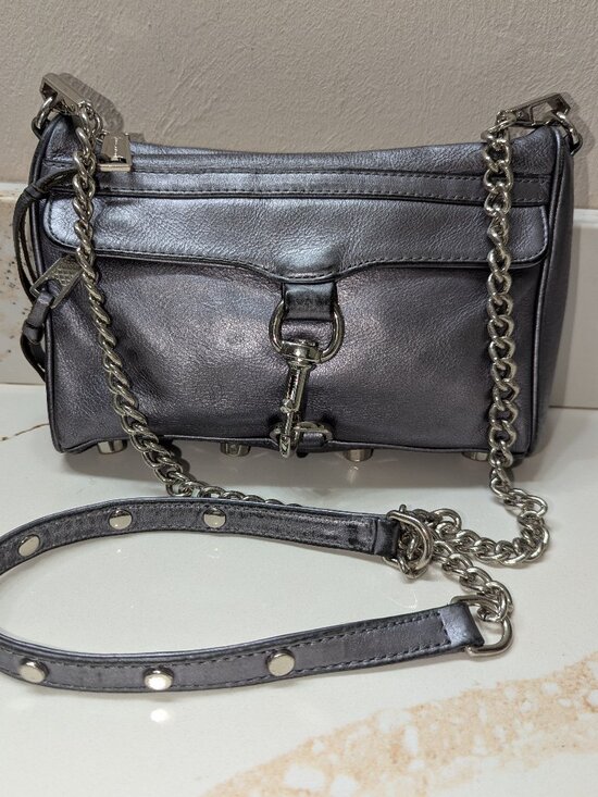 Rebecca Minkoff Handbags - Rebecca Minkoff leather metallic crossbody, EUC!